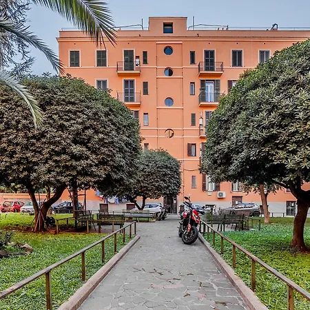 La Casa Viola Roma